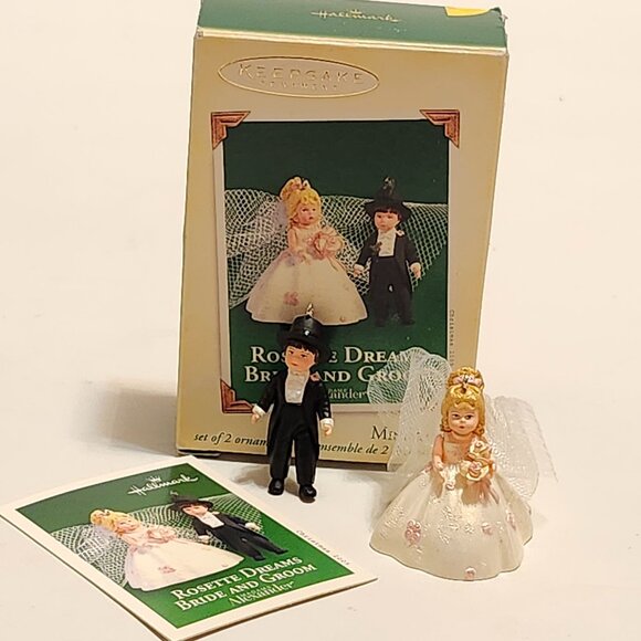 ADORABLE Hallmark Rosette Dreams Bride and Groom Miniature Ornaments 2005 - Picture 2 of 9